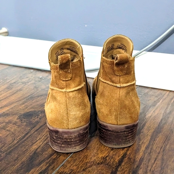 Steve Madden Chelsea boots - Picture 6 of 6